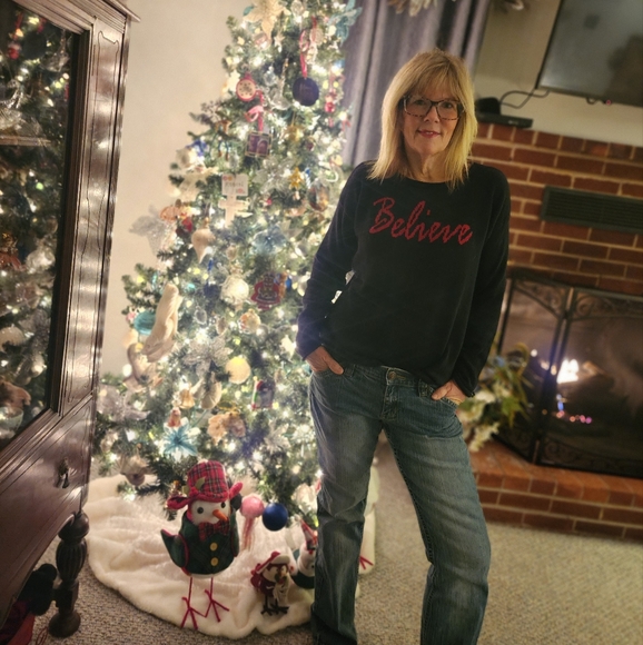 Meet your Posher, Kelly - Picture 1 of 1